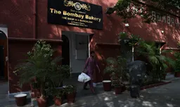 Kahden Hyderabadin ja kahden leipomon tarina